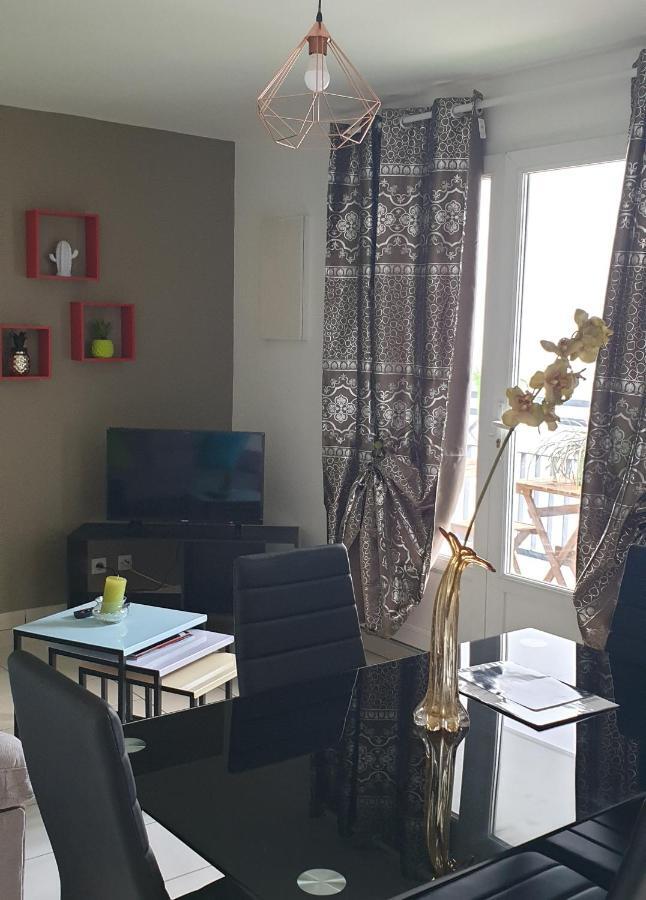T2 Agreable Sur Sainte Marie Apartment Luaran gambar